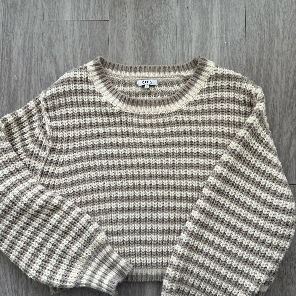 NWOT Grey Bandit Striped Knit Sweater - Cream and Brown L - Picture 4 of 10